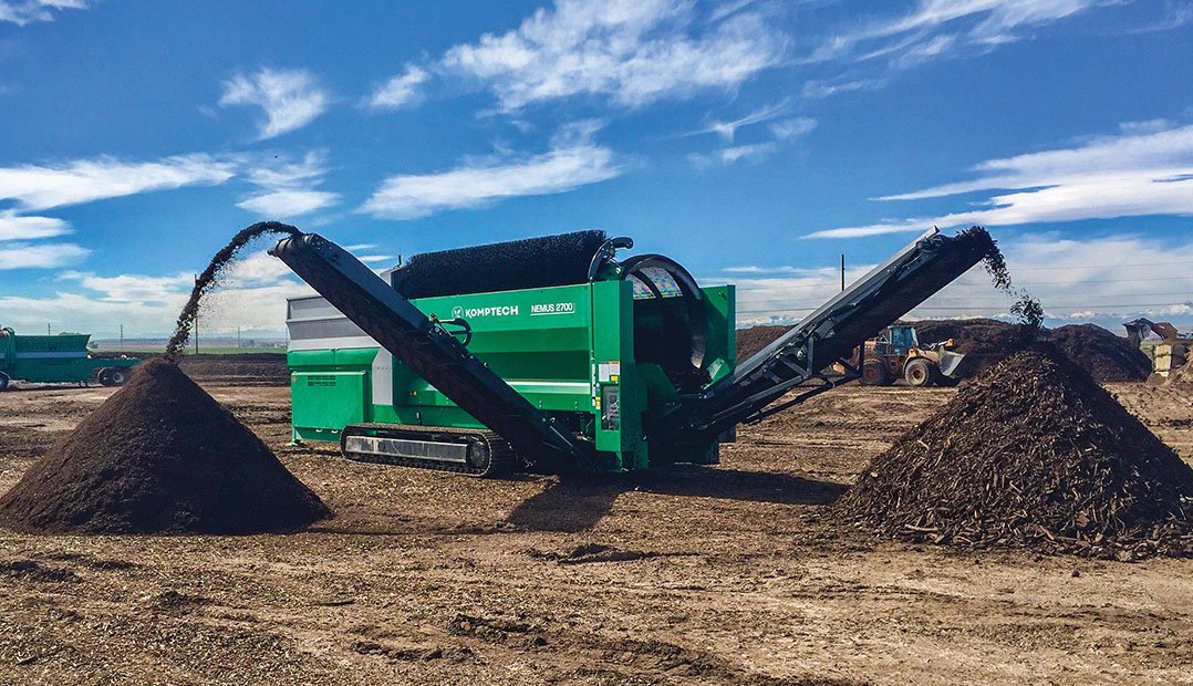 gallary-nemus-2700-09 Komptech Nemus 2700 trommel screen processing compost, side view
